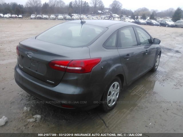 1FADP3E28FL365354 - 2015 FORD FOCUS S GRAY photo 4