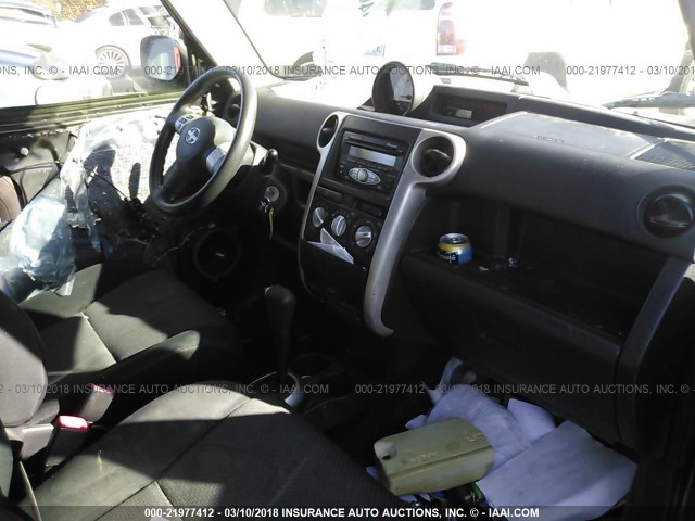 JTLKT324964124548 - 2006 TOYOTA SCION XB BLACK photo 5