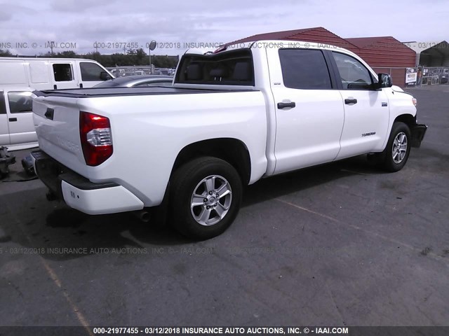 5TFEY5F19GX199868 - 2016 TOYOTA TUNDRA CREWMAX SR5 WHITE photo 4