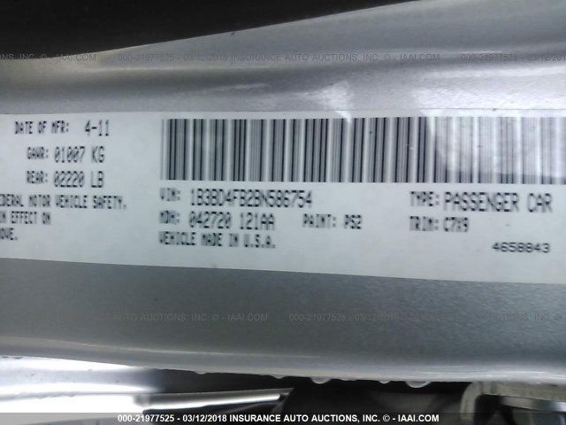 1B3BD4FB2BN586754 - 2011 DODGE AVENGER EXPRESS 银色 照片 9