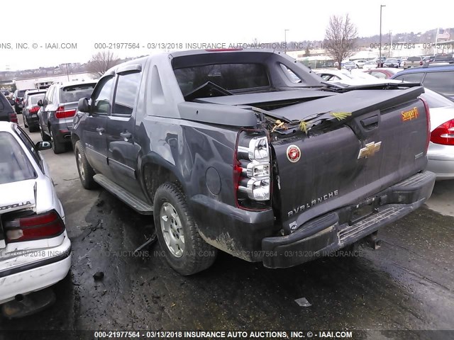 3GNVKEE05AG301017 - 2010 CHEVROLET AVALANCHE LS GRAY photo 3