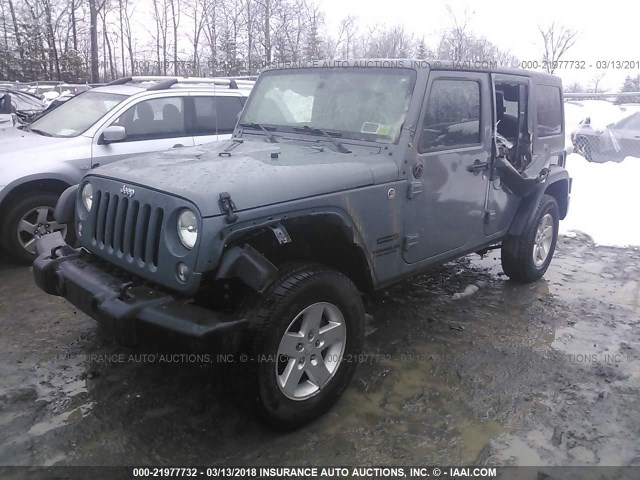 1C4HJWDG9FL557720 - 2015 JEEP WRANGLER UNLIMITE SPORT GRAY photo 2