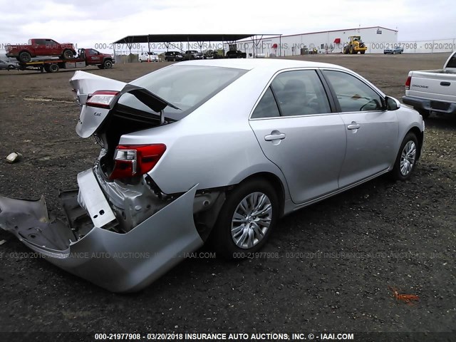 4T1BF1FK4EU308063 - 2014 TOYOTA CAMRY L/SE/LE/XLE SILVER photo 4