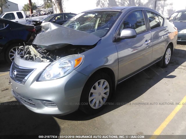 3N1CN7AP9DL871073 - 2013 NISSAN VERSA S/S PLUS/SV/SL SILVER photo 2