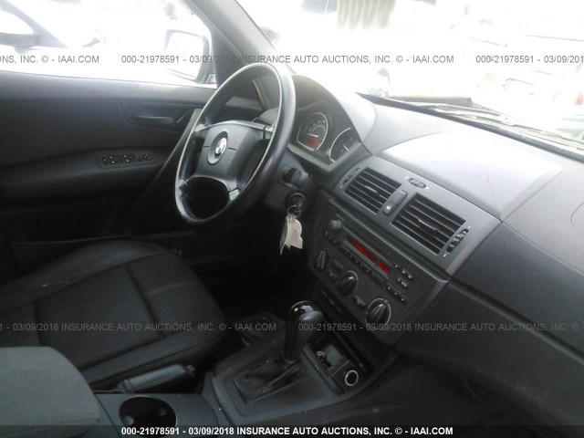 WBXPA73464WC40827 - 2004 BMW X3 2.5I GRAY photo 5