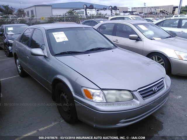 JT2BG22K310560183 - 2001 TOYOTA CAMRY CE/LE/XLE GRAY photo 1