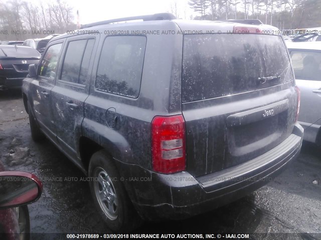 1C4NJPBA6FD198229 - 2015 JEEP PATRIOT SPORT GRAY photo 3