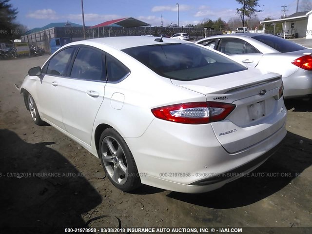 3FA6P0HR9DR387264 - 2013 FORD FUSION SE WHITE photo 3