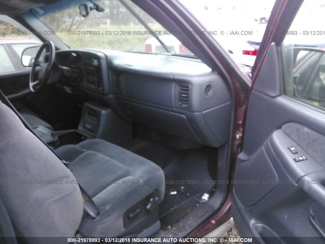 2GCEC19T121318149 - 2002 CHEVROLET SILVERADO C1500 MAROON photo 5