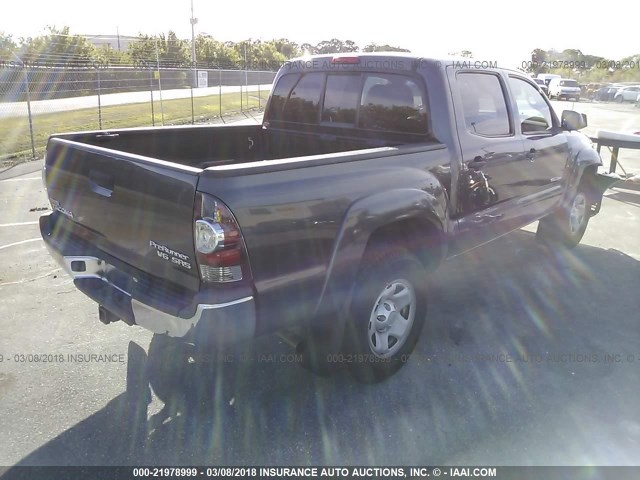 5TFJU4GN1DX047102 - 2013 TOYOTA TACOMA DOUBLE CAB PRERUNNER GRAY photo 4