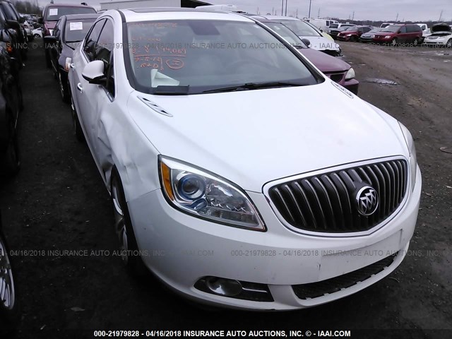 1G4PR5SK8C4193460 - 2012 BUICK VERANO CONVENIENCE WHITE photo 1