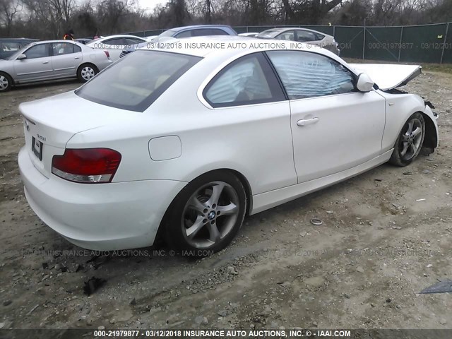 WBAUP9C56BVL89819 - 2011 BMW 128 I თეთრი ფოტო 4