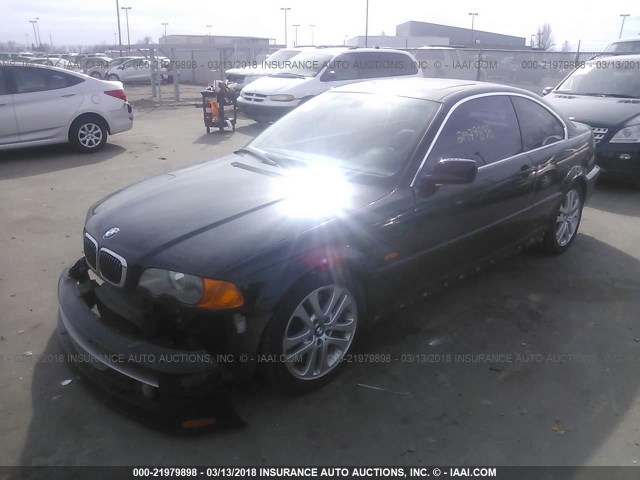 WBABN53411JU35351 - 2001 BMW 330 CI BLACK photo 2