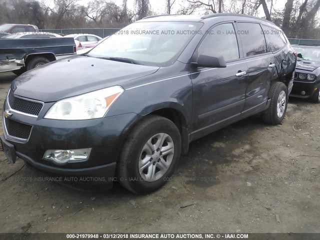 1GNKREED3BJ322420 - 2011 CHEVROLET TRAVERSE LS GRAY photo 6