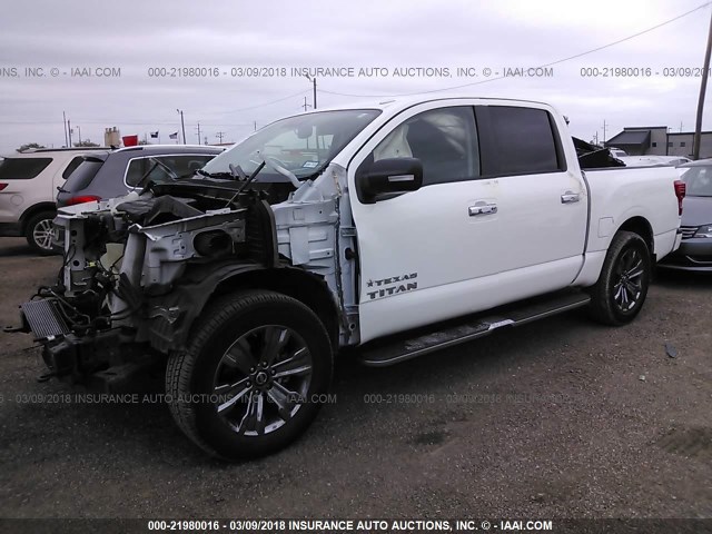 1N6AA1E56HN547135 - 2017 NISSAN TITAN SV/SL/PRO-4X/PLAT RES WHITE photo 2