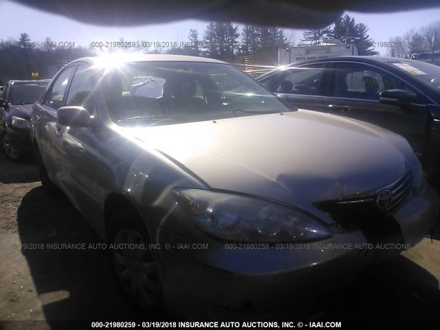 4T1BE32K16U652536 - 2006 TOYOTA CAMRY LE/XLE/SE GOLD photo 1