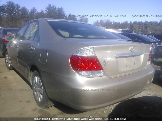 4T1BE32K16U652536 - 2006 TOYOTA CAMRY LE/XLE/SE GOLD photo 3