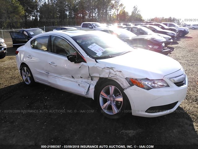 19VDE1F35FE002152 - 2015 ACURA ILX 20 WHITE photo 1