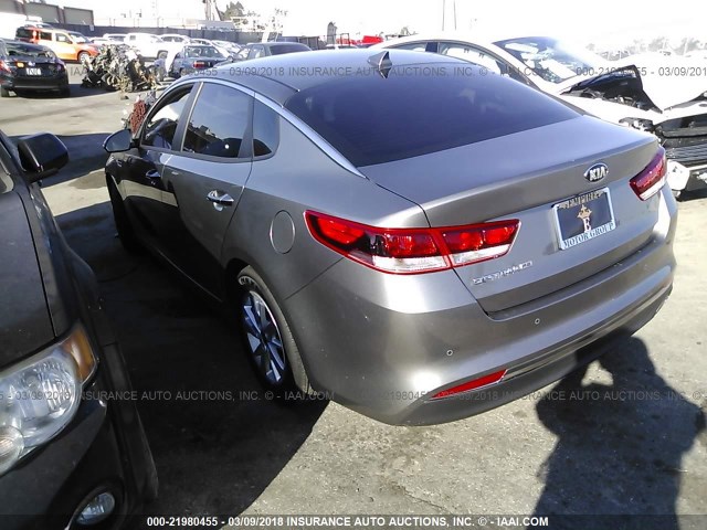 5XXGT4L34JG194860 - 2018 KIA OPTIMA LX/S GRAY photo 3