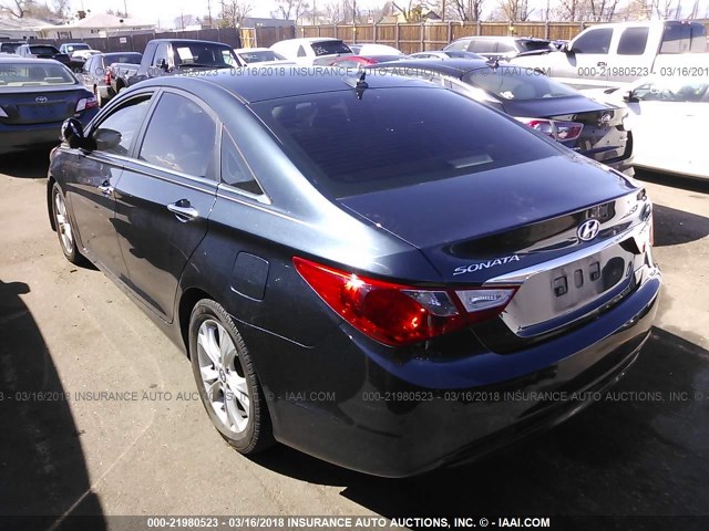 5NPEC4AC2BH002285 - 2011 HYUNDAI SONATA SE/LIMITED BLUE photo 3