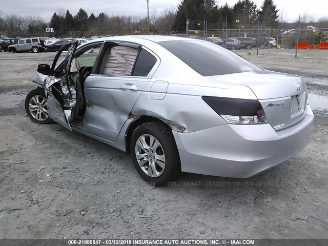 1HGCP26448A146875 - 2008 HONDA ACCORD LXP SILVER photo 3