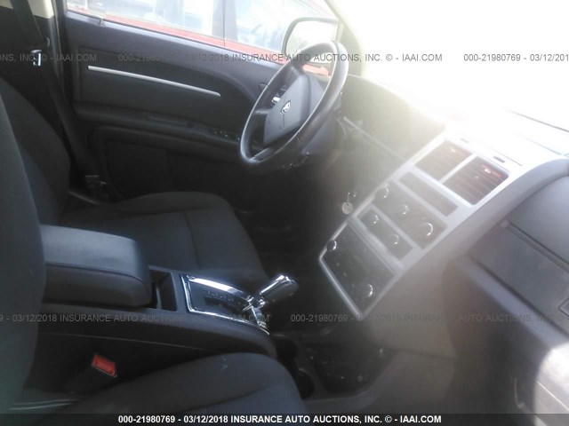 3D4PG5FV0AT121810 - 2010 DODGE JOURNEY SXT SILVER photo 5