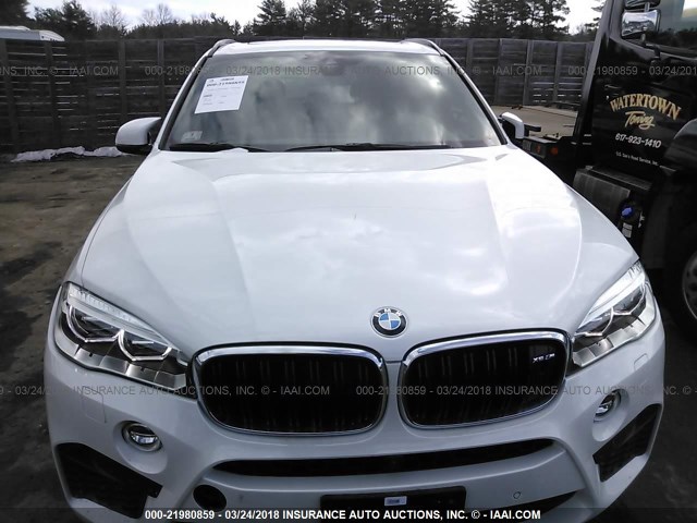 5YMKT6C5XJ0Y83494 - 2018 BMW X5 M WHITE photo 6