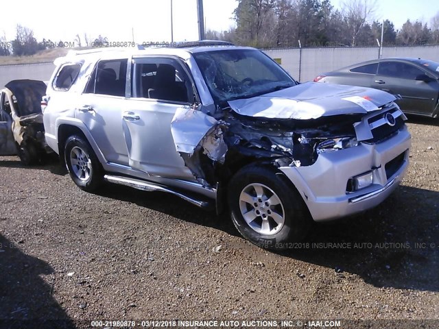 JTEBU5JR6D5124558 - 2013 TOYOTA 4RUNNER SR5/LIMITED/TRAIL SILVER photo 1