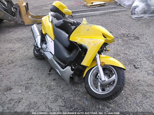 JH2PF01197K500054 - 2007 HONDA FSC600 D YELLOW photo 1