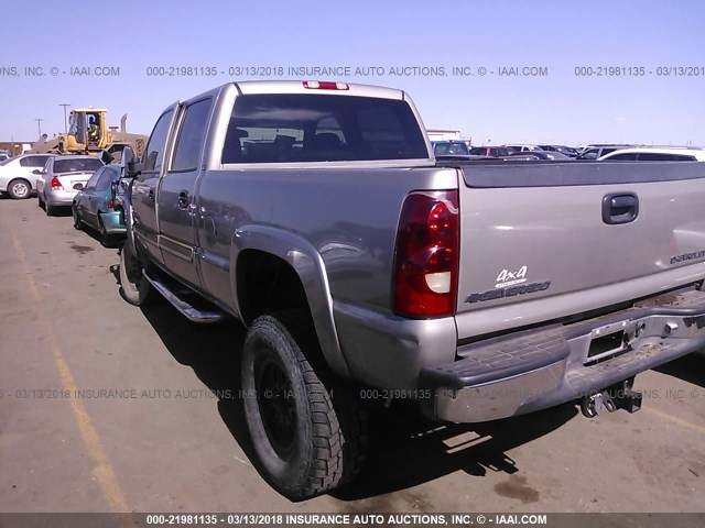 1GCHK23193F236872 - 2003 CHEVROLET SILVERADO K2500 HEAVY DUTY SILVER photo 3