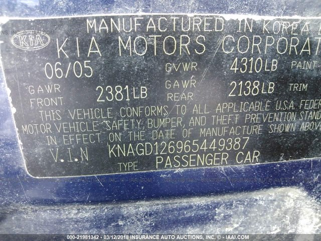 KNAGD126965449387 - 2006 KIA OPTIMA LX/EX BLUE photo 9