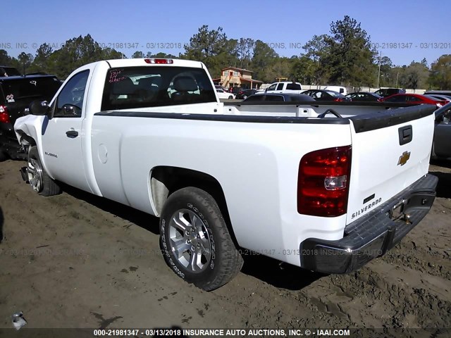 1GCNCPEA5DZ101317 - 2013 CHEVROLET SILVERADO C1500 WHITE photo 3