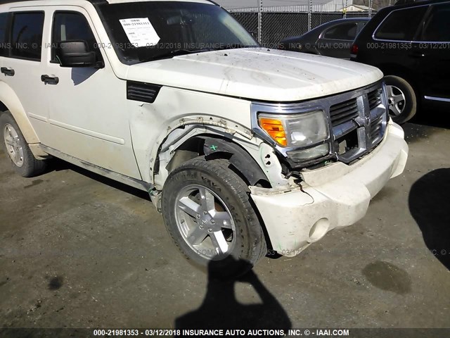 1D8GU58K28W145220 - 2008 DODGE NITRO SLT WHITE photo 6