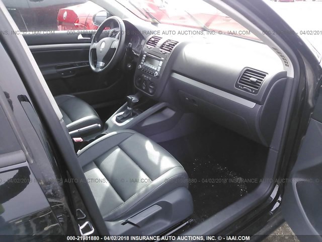 3VWRJ71K08M161564 - 2008 VOLKSWAGEN JETTA WOLFSBURG BLACK photo 5