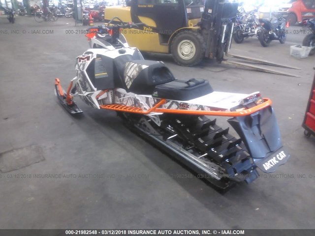 4UF17SNW6HT109204 - 2017 ARCTIC CAT M8  橙色 照片 3