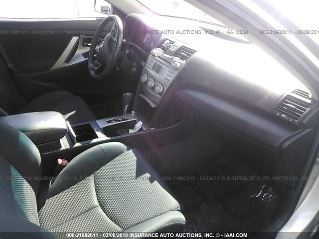 4T1BE46K87U095352 - 2007 TOYOTA CAMRY NEW GENERAT CE/LE/XLE/SE SILVER photo 5