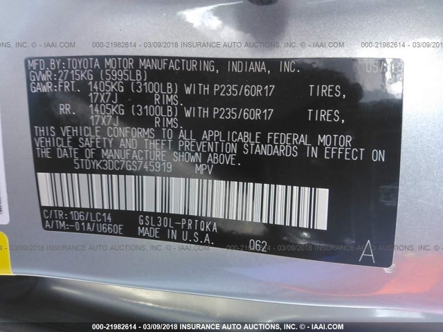 5TDYK3DC7GS745919 - 2016 TOYOTA SIENNA XLE/LIMITED SILVER photo 9