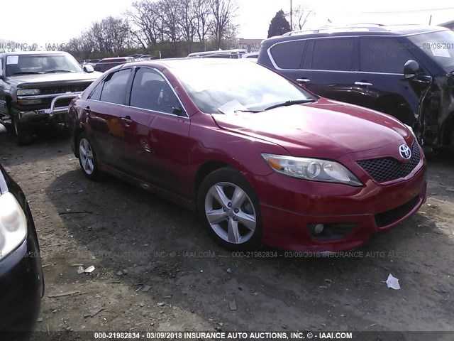 4T1BF3EK5BU650906 - 2011 TOYOTA CAMRY SE/LE/XLE RED photo 1