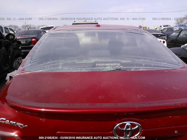 4T1BF3EK5BU650906 - 2011 TOYOTA CAMRY SE/LE/XLE RED photo 6
