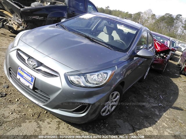 KMHCT4AE9DU523811 - 2013 HYUNDAI ACCENT GLS/GS GRAY photo 2