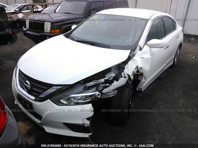 1N4AL3AP4GC220684 - 2016 NISSAN ALTIMA 2.5/S/SV/SL/SR WHITE photo 2