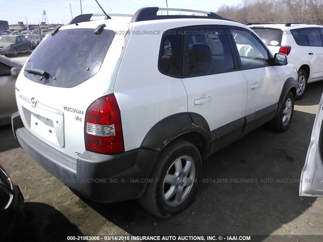 KM8JN72D95U082479 - 2005 HYUNDAI TUCSON GLS/LX WHITE photo 4