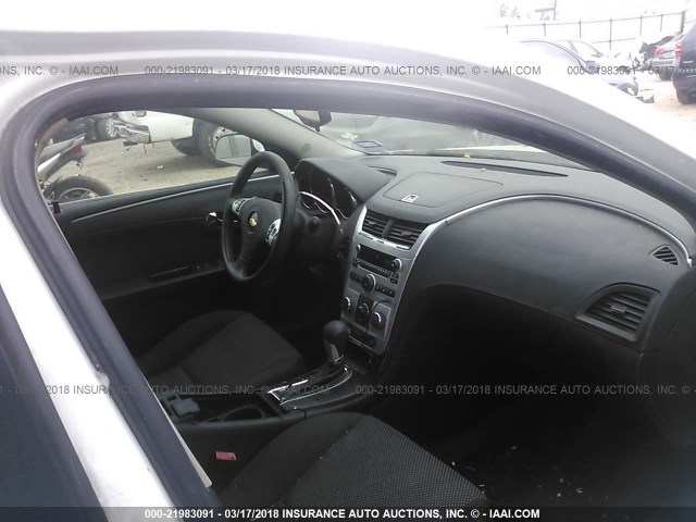 1G1ZC5E10BF378759 - 2011 CHEVROLET MALIBU 1LT 白色 照片 5