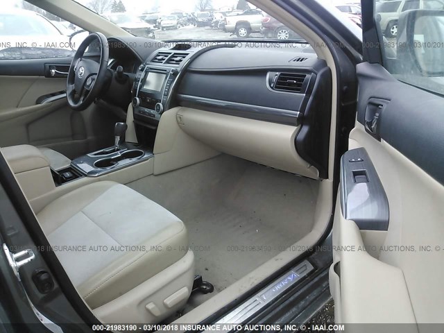 4T1BD1FK9CU004424 - 2012 TOYOTA CAMRY HYBRID/LE/XLE 绿色 照片 5