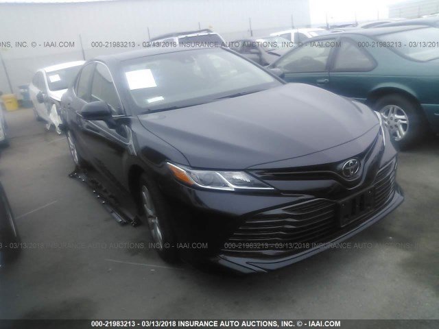 JTNB11HK9J3037058 - 2018 TOYOTA CAMRY L/LE/XLE/SE/XSE BLACK photo 1