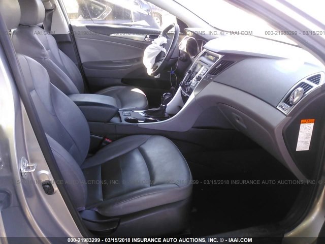 KMHEC4A49CA028704 - 2012 HYUNDAI SONATA HYBRID SILVER photo 5