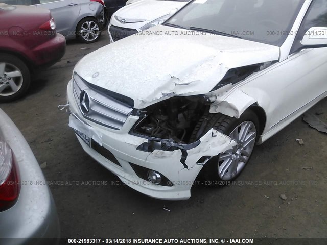 WDDGF81X28F171676 - 2008 MERCEDES-BENZ C 300 4MATIC WHITE photo 6