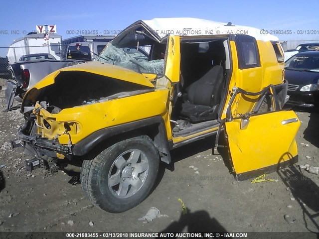 JTEBU11F170084440 - 2007 TOYOTA FJ CRUISER YELLOW photo 2