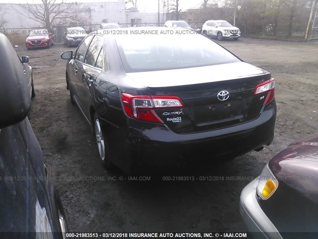 4T1BF1FK1CU592216 - 2012 TOYOTA CAMRY SE/LE/XLE 黑色 照片 3
