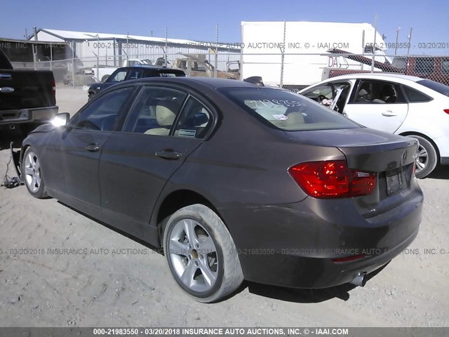 WBA3B1C55EK132023 - 2014 BMW 320 I Dark Brown photo 3